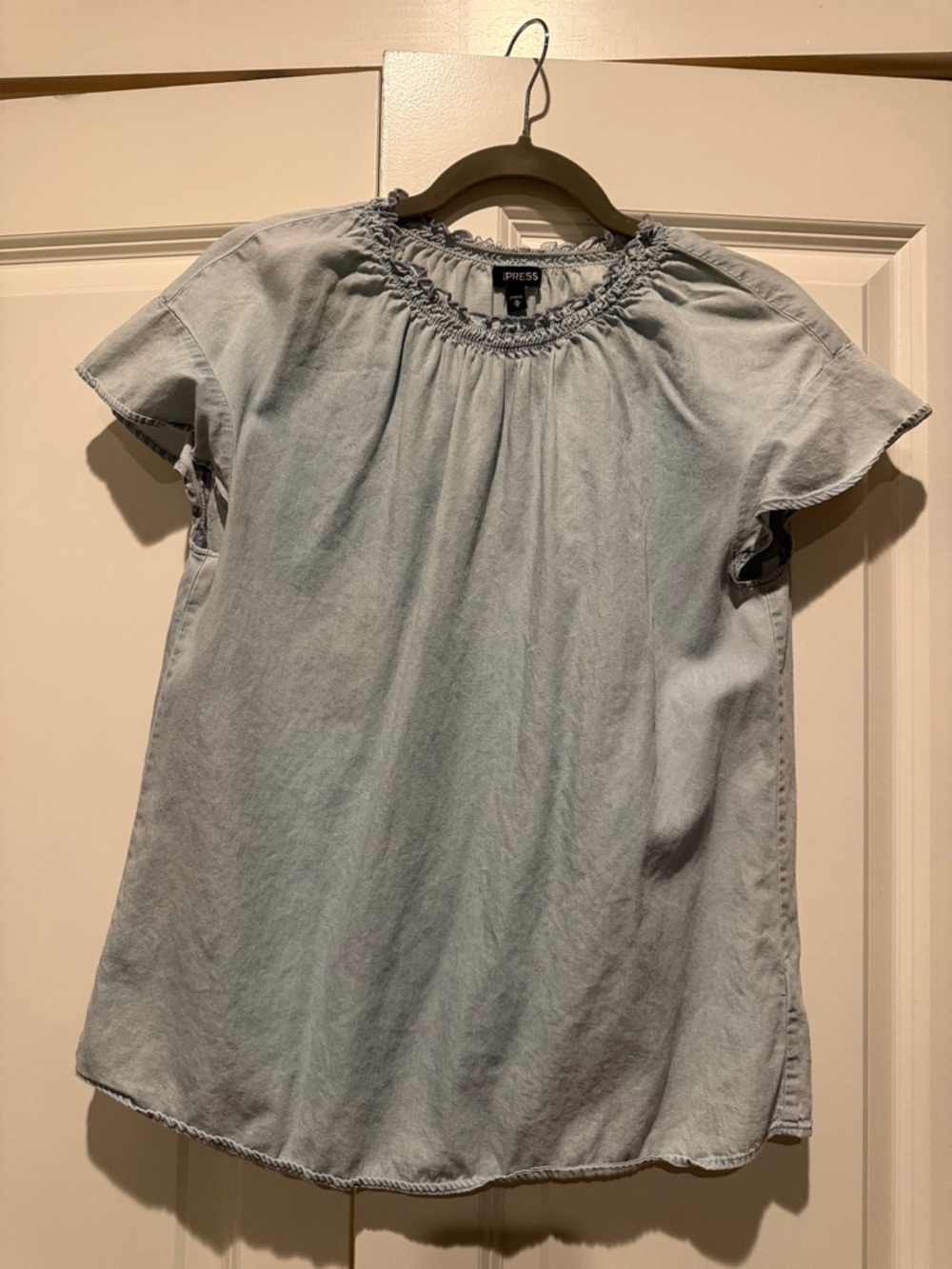 Express Light Chambray Peasant Top in Pale Blue